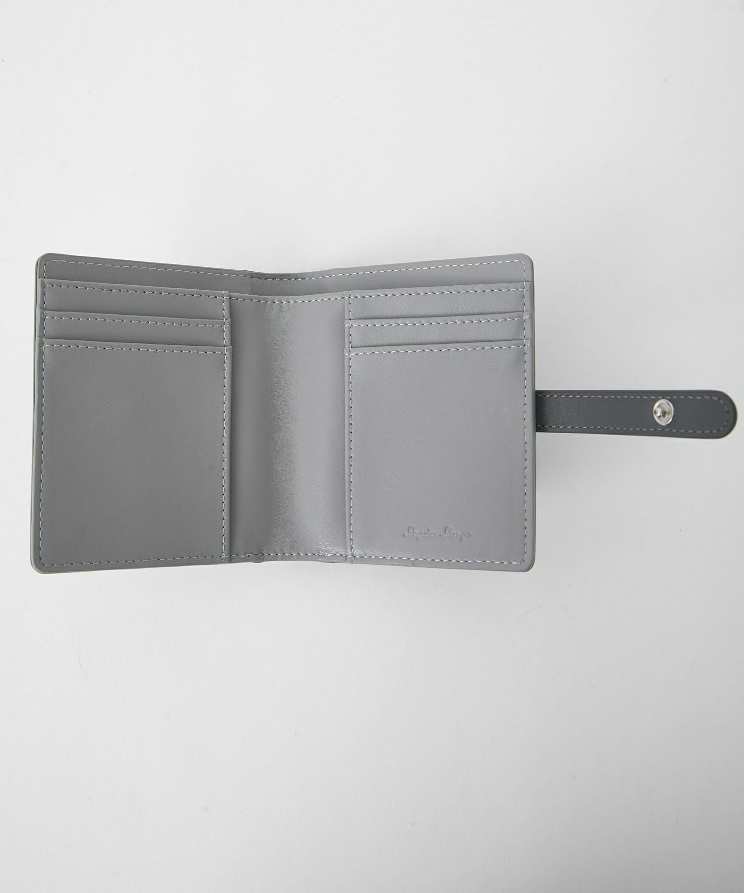 71%OFF】折財布/うすいサイフ | 財布 | CARROT ONLINE 【公式】