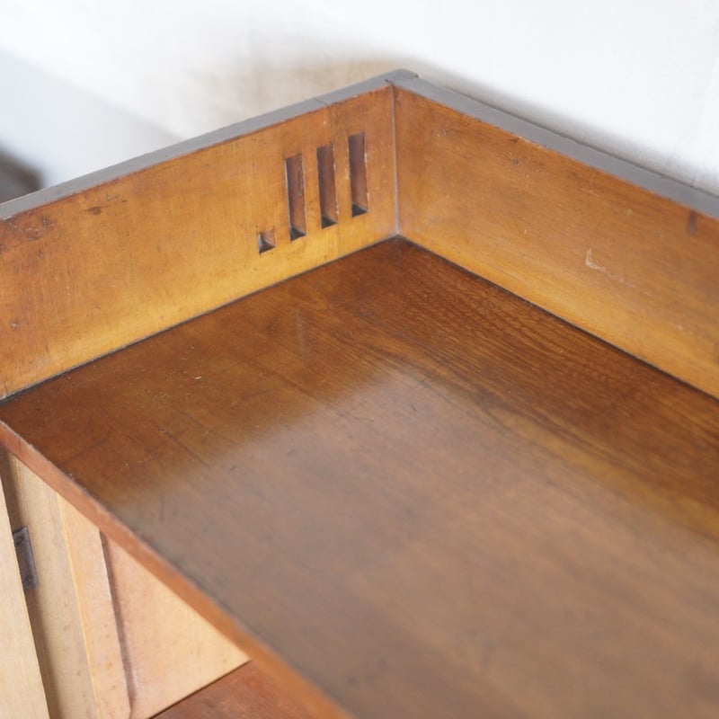 味のある古いガラス戸棚×木製小引き出し3杯 食器棚 収納 古家具 古民家