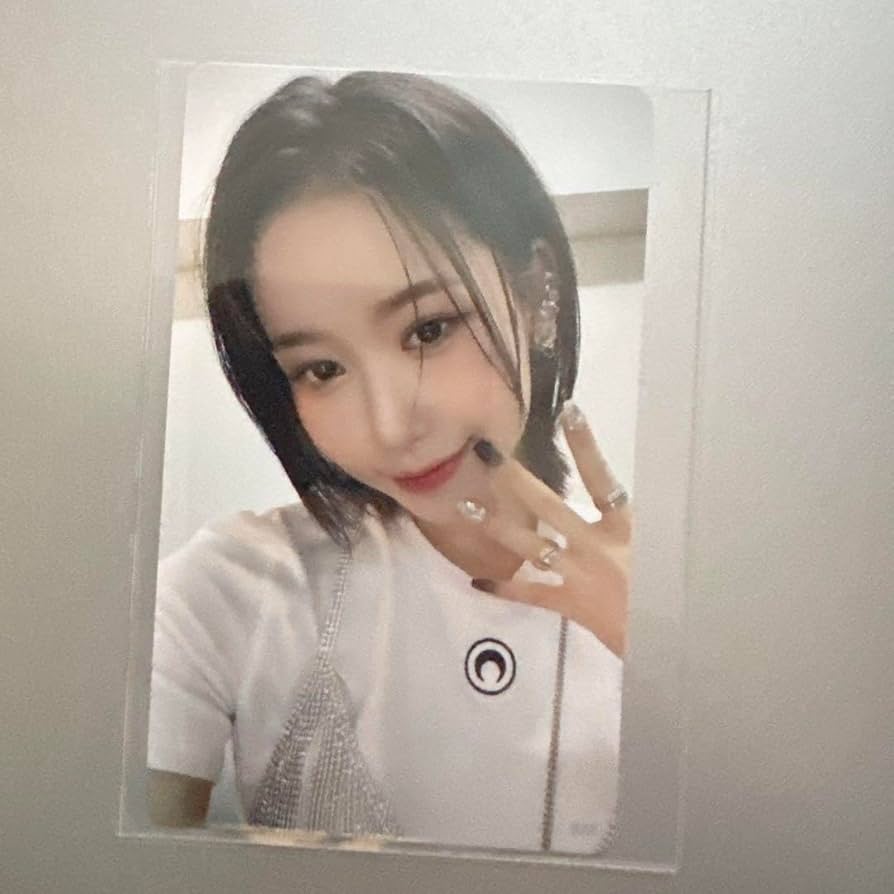 Amazon.co.jp: ME:Iミーアイ 笠原桃奈 MOMONA ももな 7000 特典 トレカ