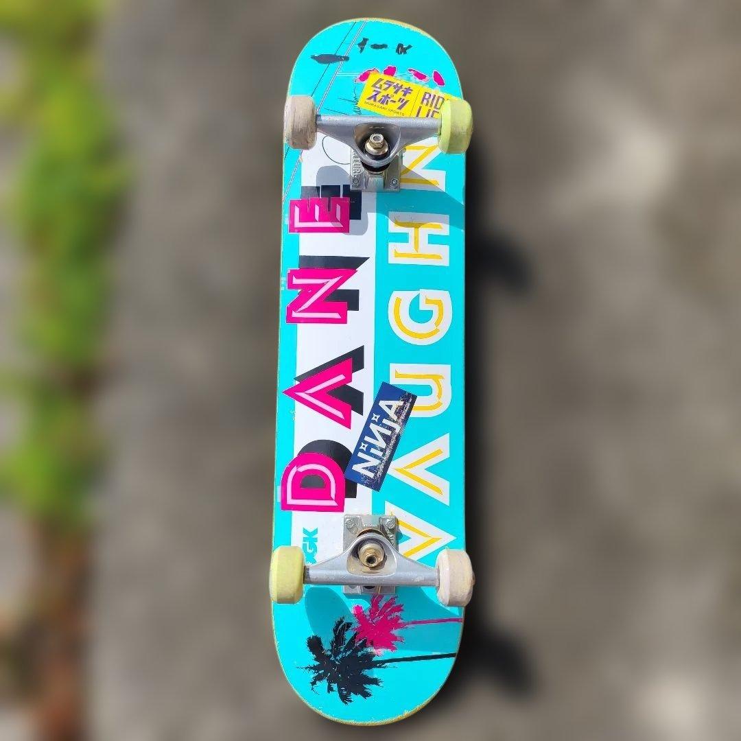 DGK デッキ VENTURE トラック Autobahn 51mm ウィール arktz